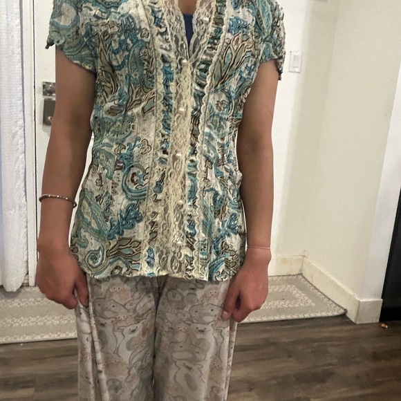 Faded Glory Vintage Y2K Turquoise and Beige Patterned Top - Picture 5 of 5